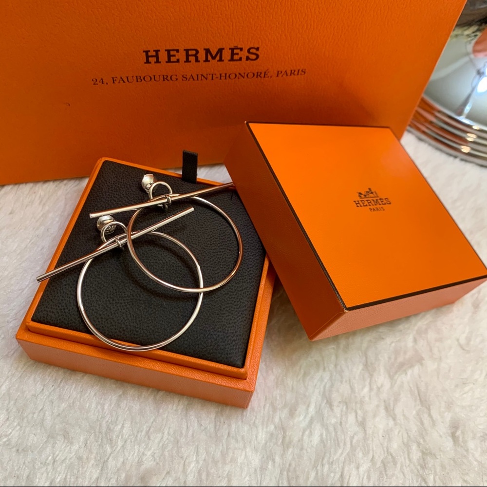SOLD HERMÈS Loop earrings, medium model